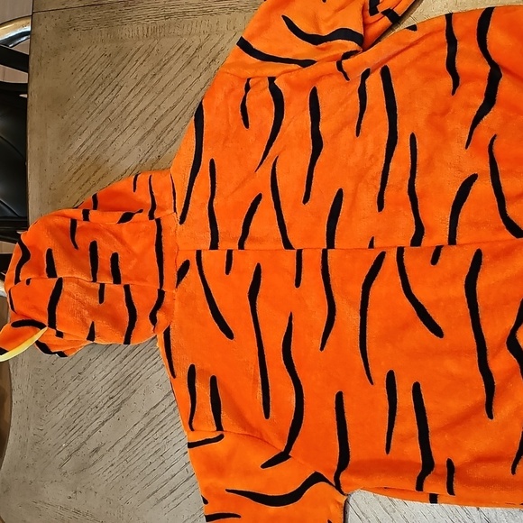 Tiger Onesie Costume XL Unisex - Picture 7 of 14